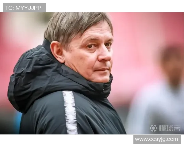 晨跑足球球星揭秘:那些坚持晨跑的足球巨星背后的故事 晨跑足球球星揭秘:那些坚持晨跑的足球巨星背后的故事