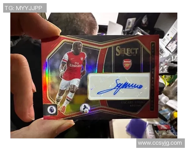 帕尼尼足球球星卡Noir系列评测 高端收藏价值与市场潜力分析 帕尼尼足球球星卡Noir系列评测 高端收藏价值与市场潜力分析